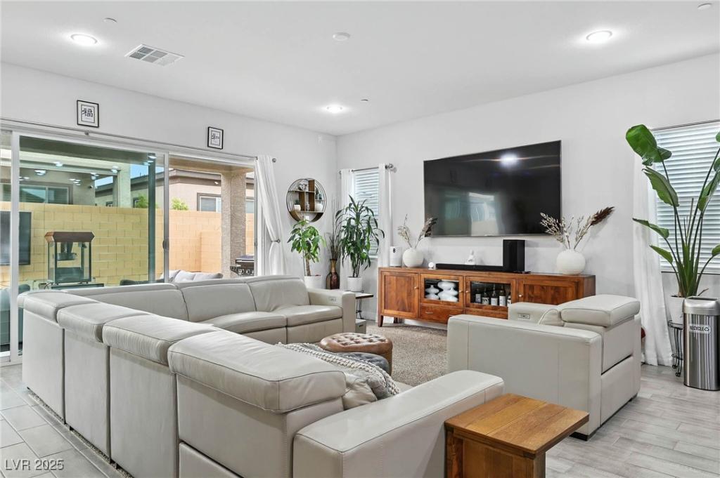 MLS #2713313 image #0