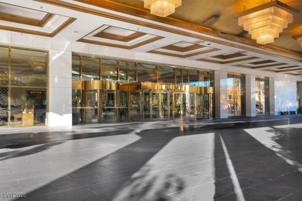 MLS #2713560 image #0