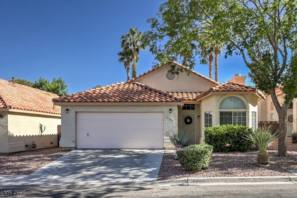 MLS #2713624 image #0