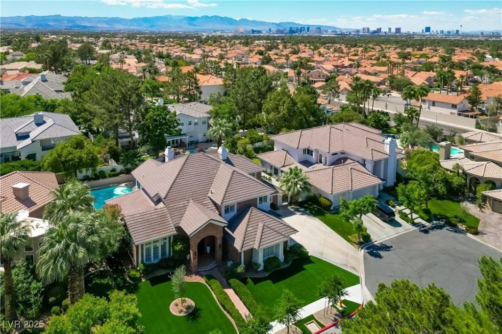 MLS #2713780 image #0