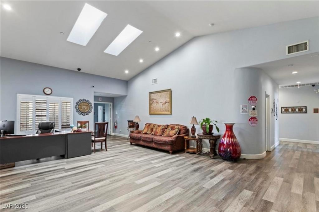 MLS #2713806 image #0