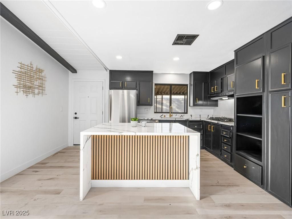 MLS #2714923 image #0