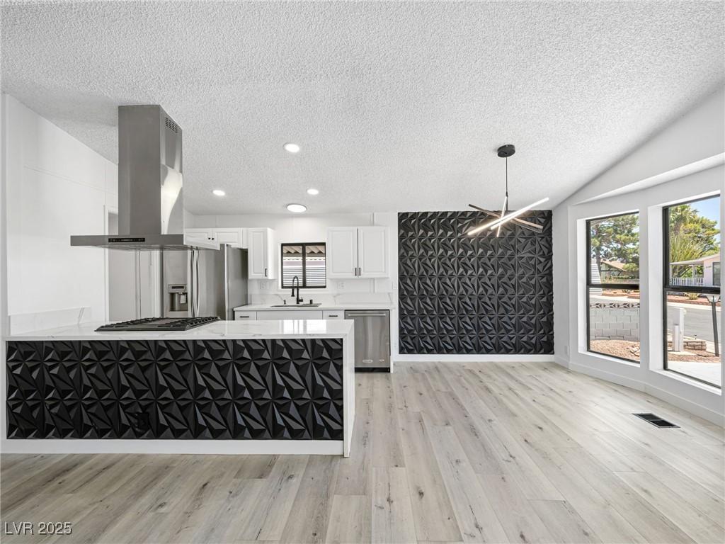 MLS #2714925 image #0