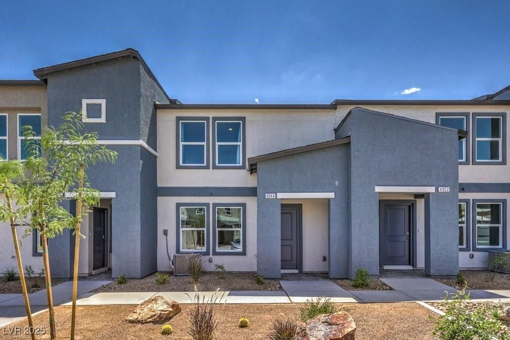 MLS #2714953 image #0