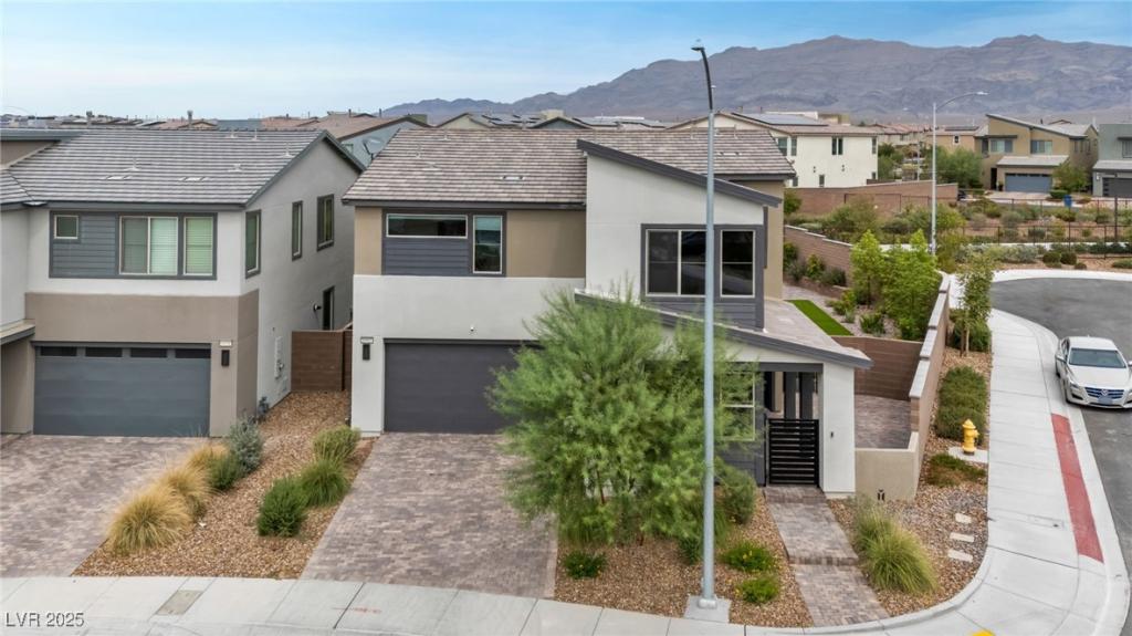 MLS #2715116 image #0