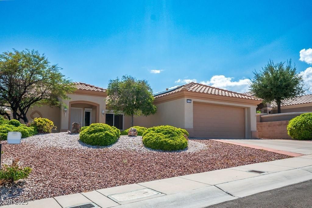 MLS #2715395 image #0