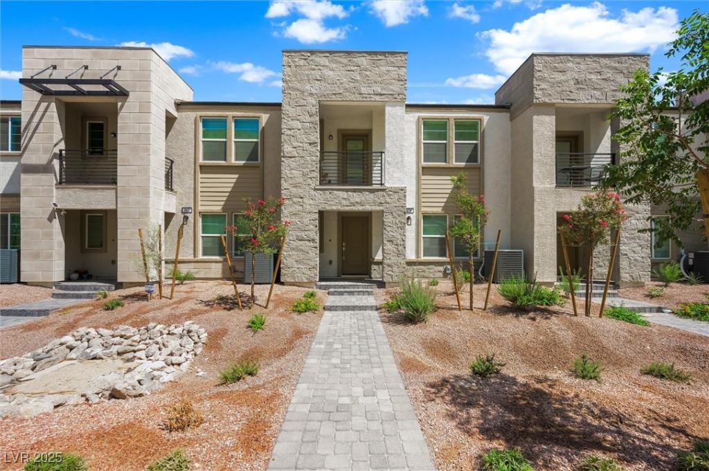 MLS #2715566 image #0