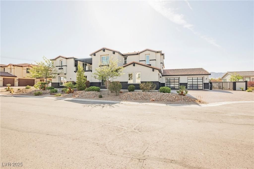 MLS #2715671 image #0