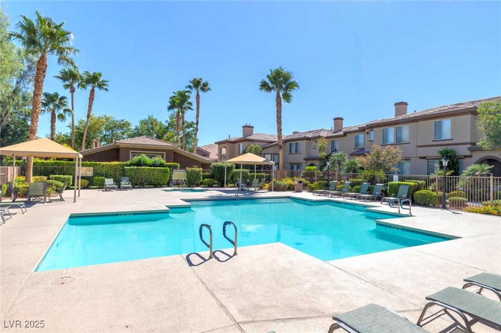 MLS #2715951 image #0