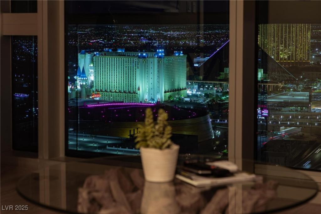 MLS #2715952 image #0