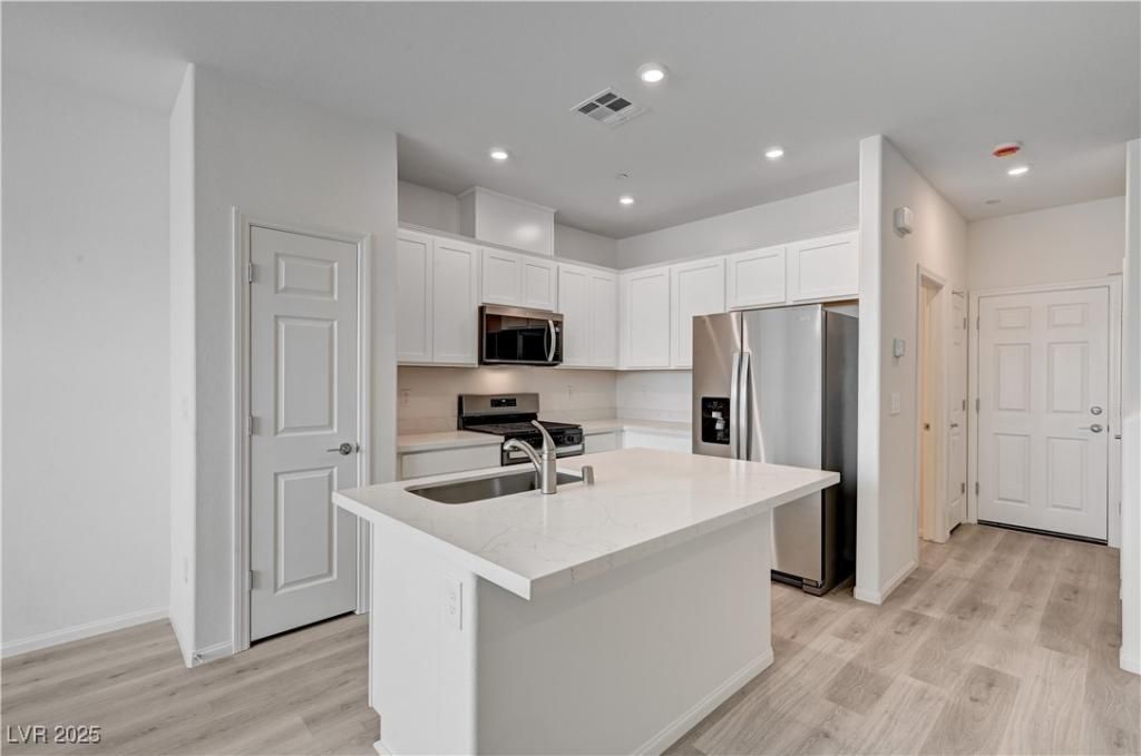 MLS #2716103 image #0