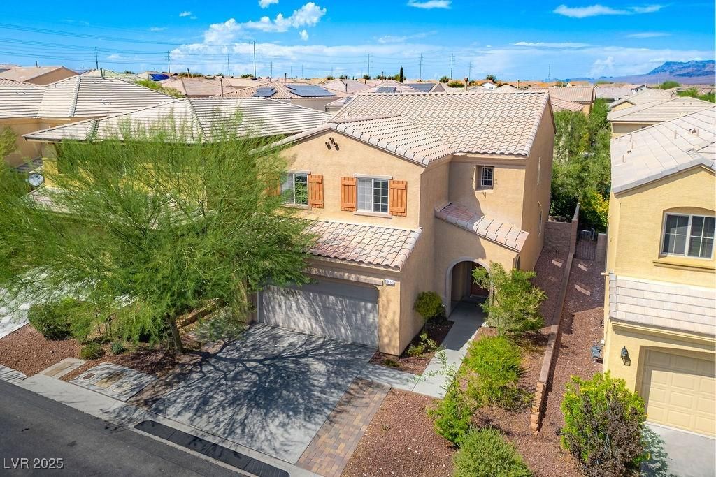 MLS #2716183 image #0