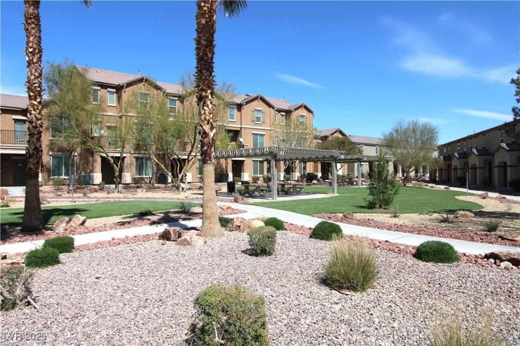 MLS #2716235 image #0