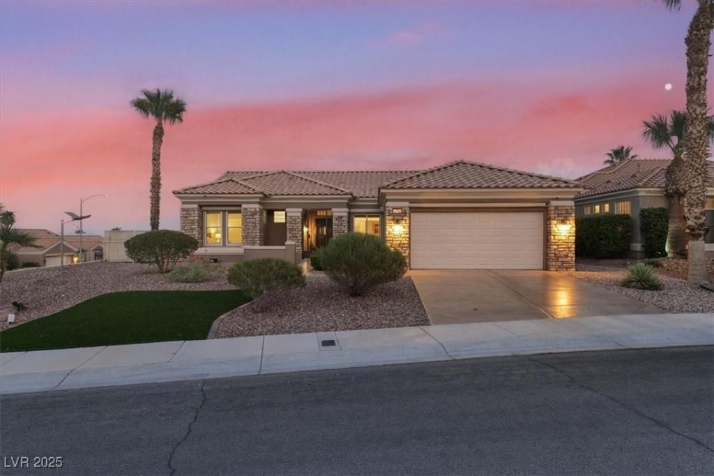 MLS #2716430 image #0