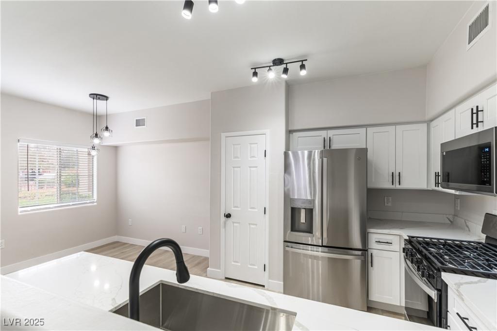 MLS #2716636 image #0