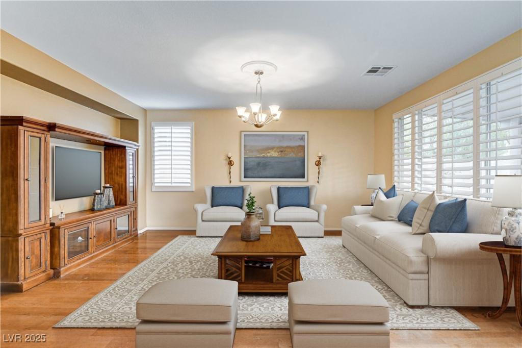 MLS #2716644 image #0