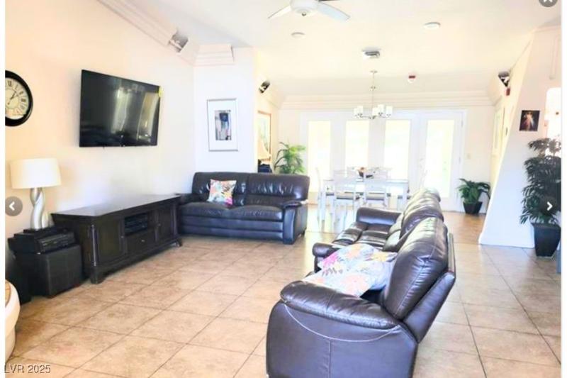 MLS #2716803 image #0