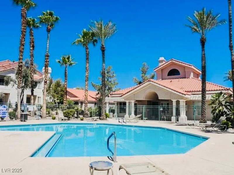 MLS #2716853 image #0