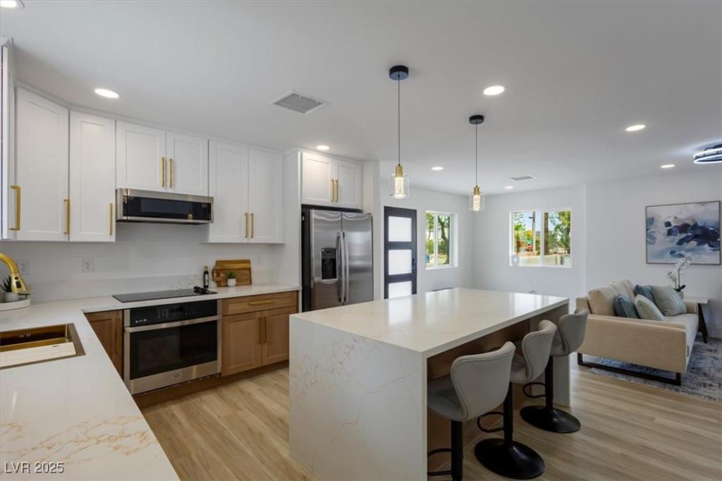 MLS #2716996 image #0