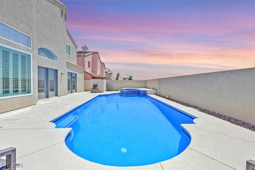 MLS #2717069 image #0