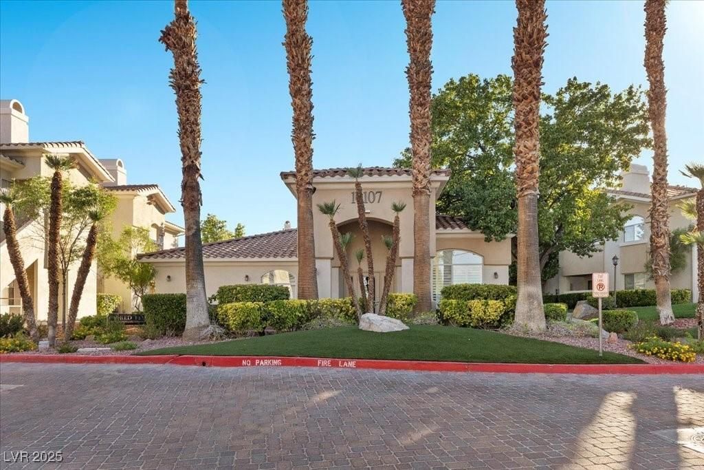 MLS #2717303 image #0