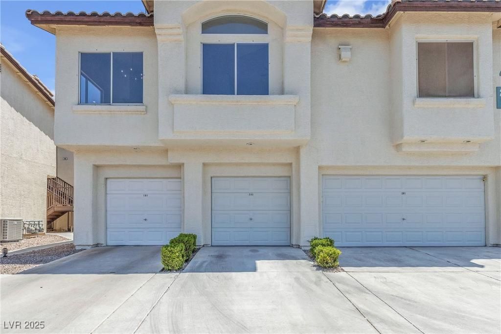 MLS #2717579 image #0