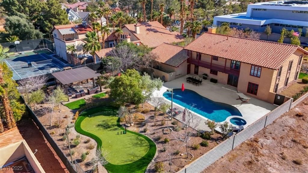 MLS #2717743 image #0