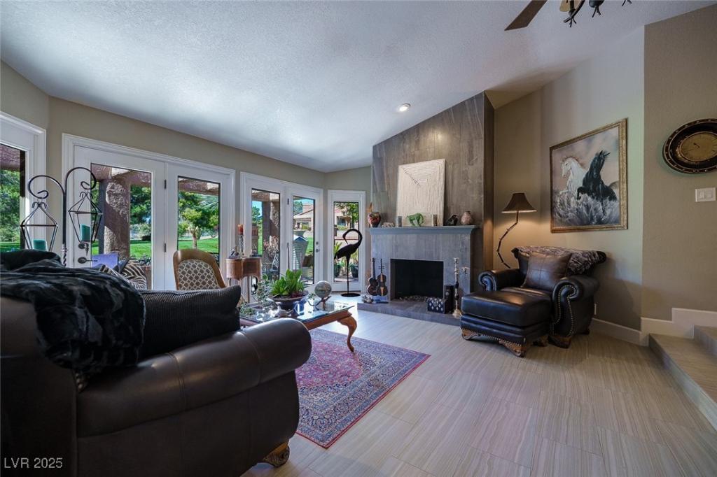 MLS #2717978 image #0