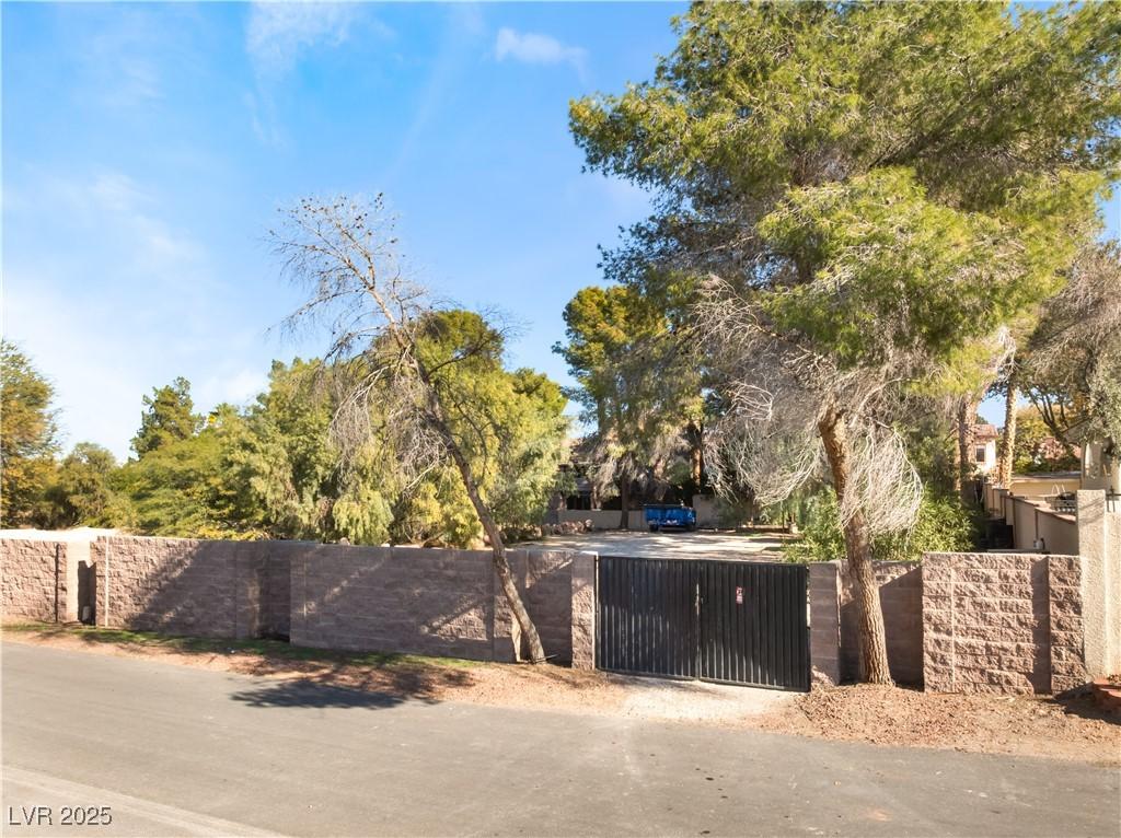 MLS #2718009 image #0