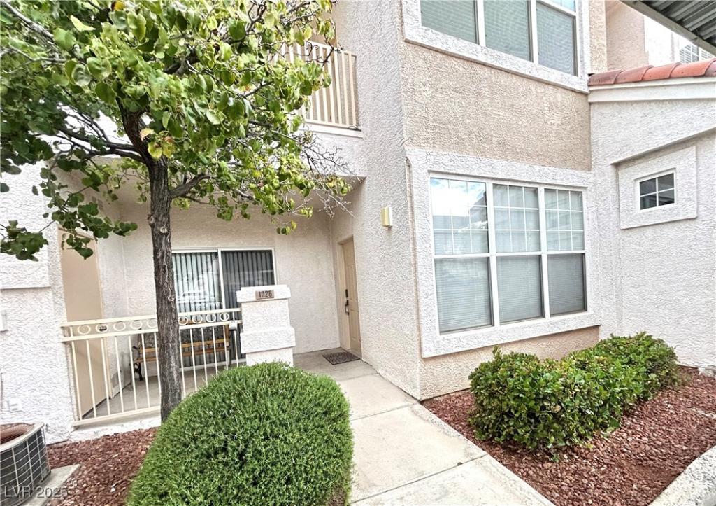 MLS #2718119 image #0