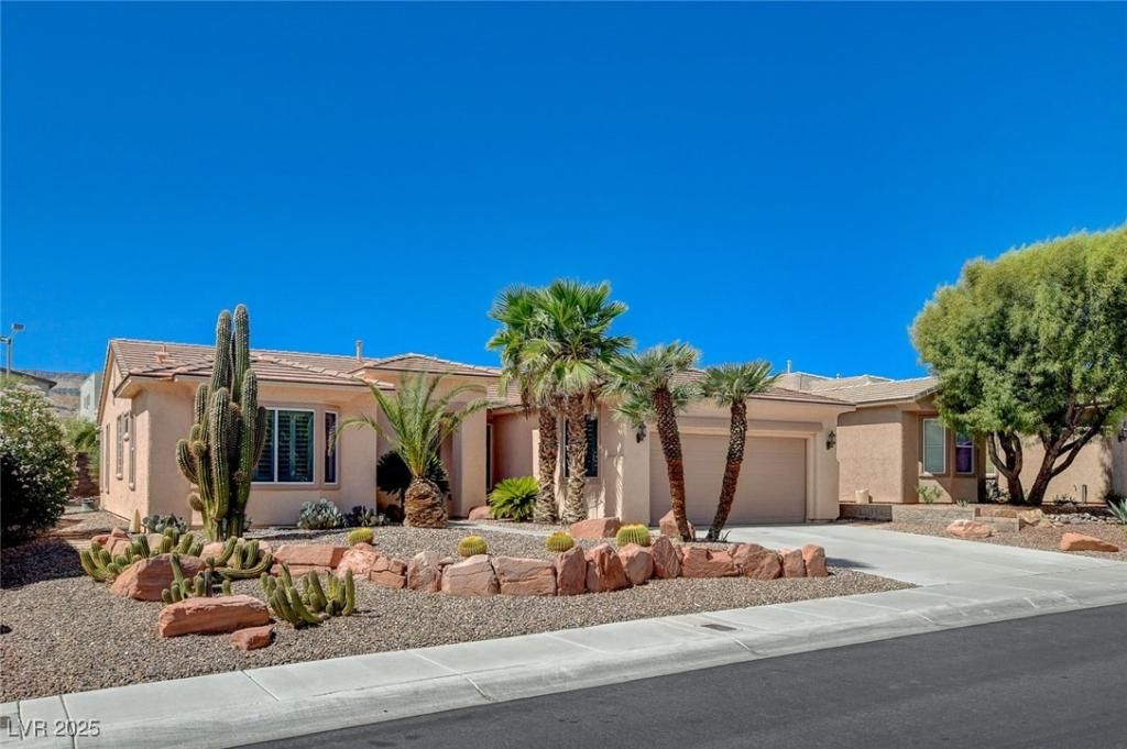 MLS #2718261 image #0