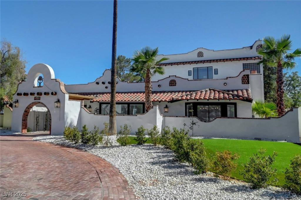 MLS #2718467 image #0