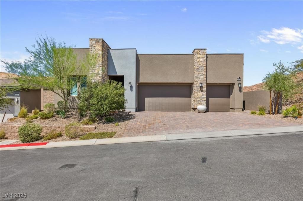 MLS #2718469 image #0