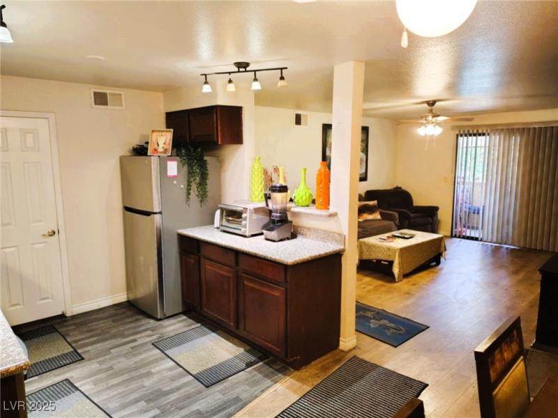 MLS #2718470 image #0