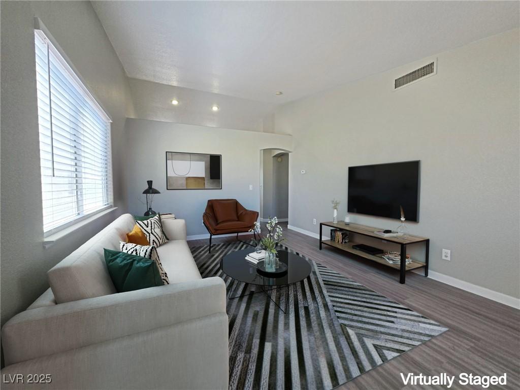 MLS #2718654 image #0