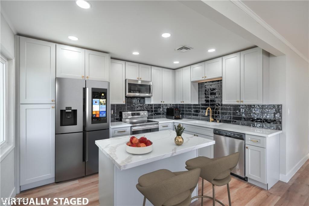 MLS #2718781 image #0