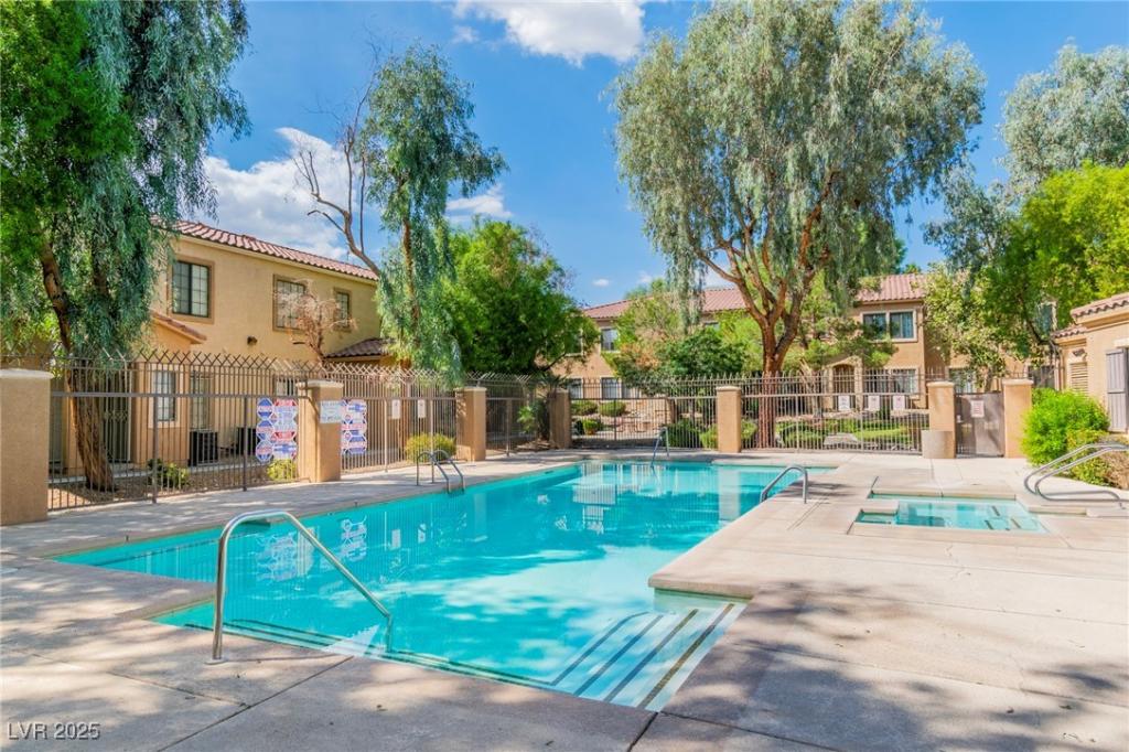 MLS #2718792 image #0