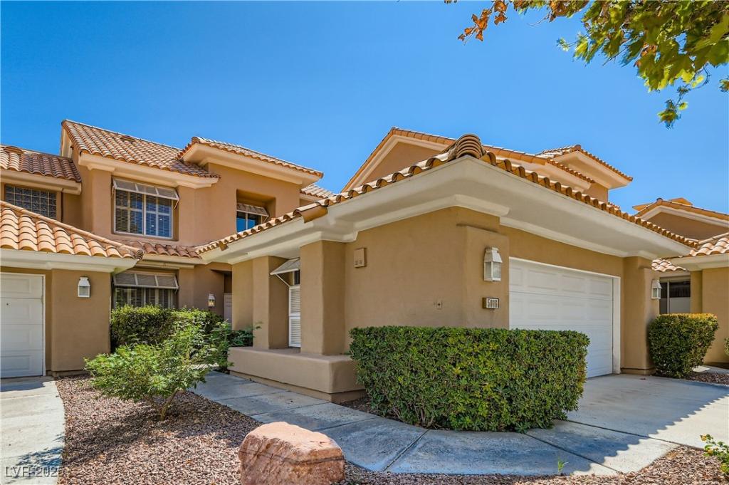 MLS #2718813 image #0