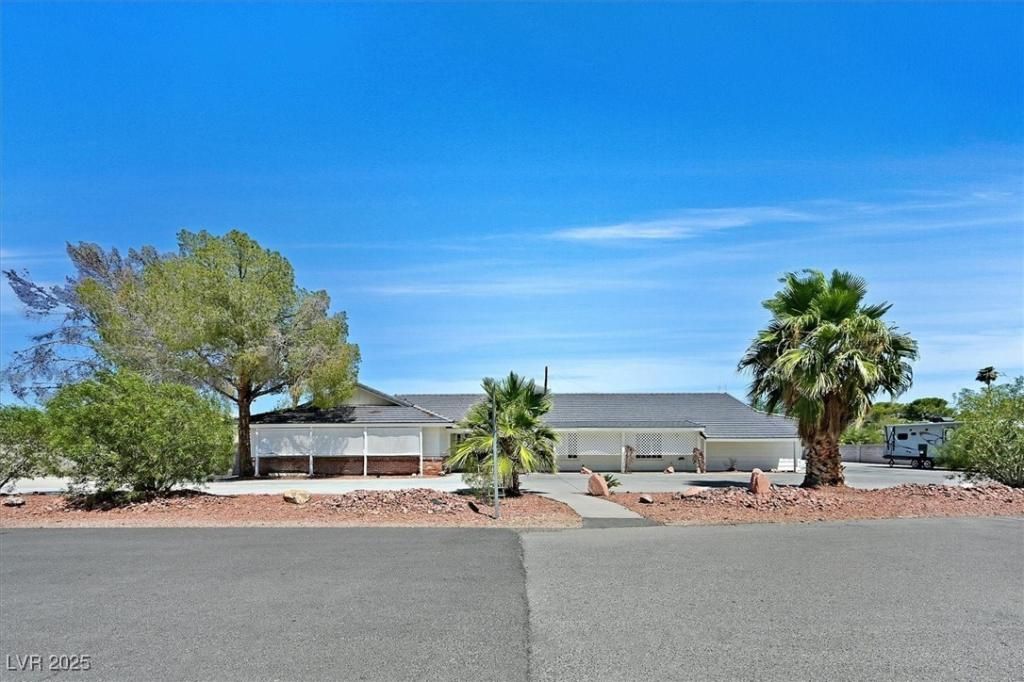 MLS #2718815 image #0