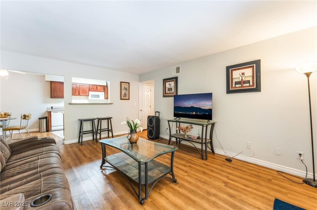 MLS #2719103 image #0