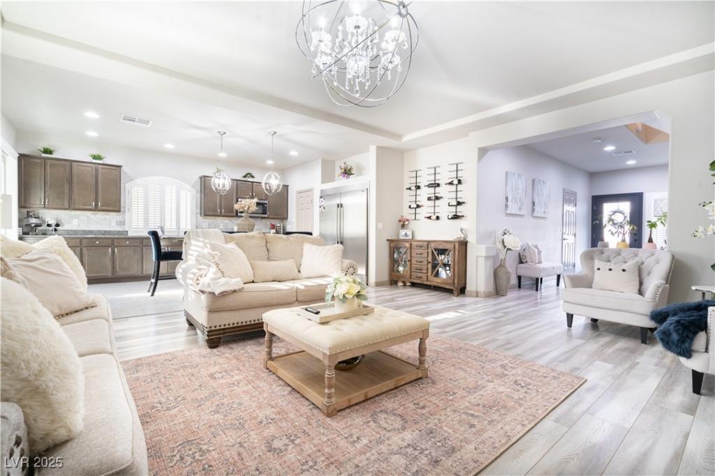 MLS #2719115 image #0