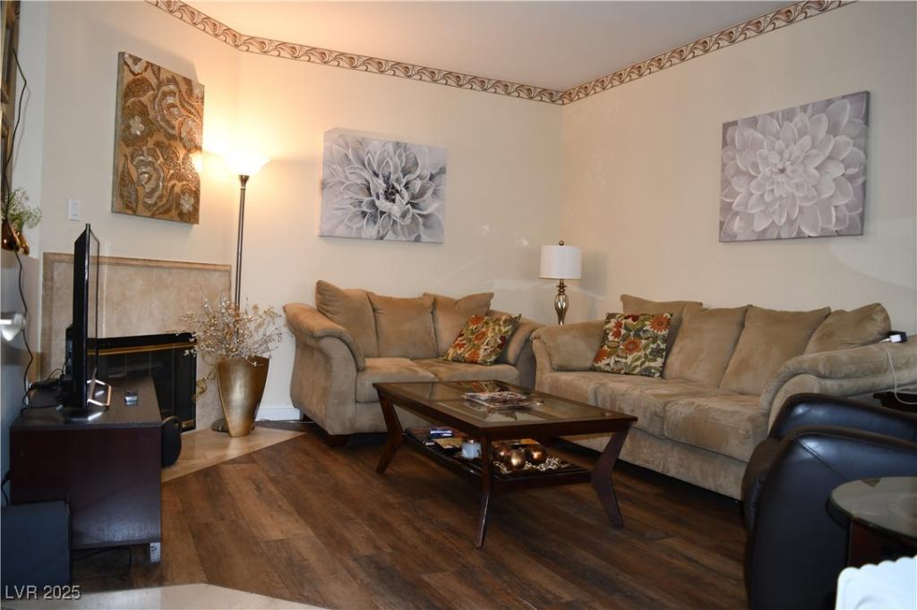 MLS #2719206 image #0