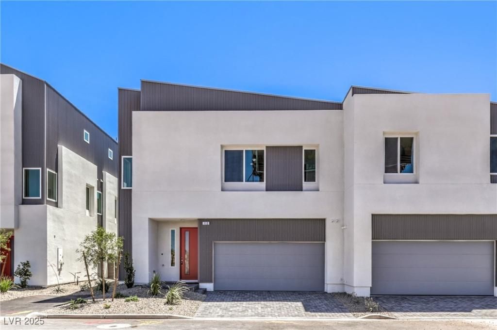 MLS #2719379 image #0