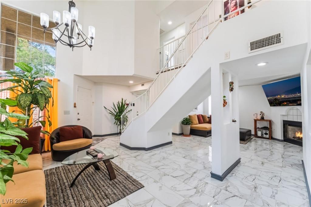 MLS #2719442 image #0