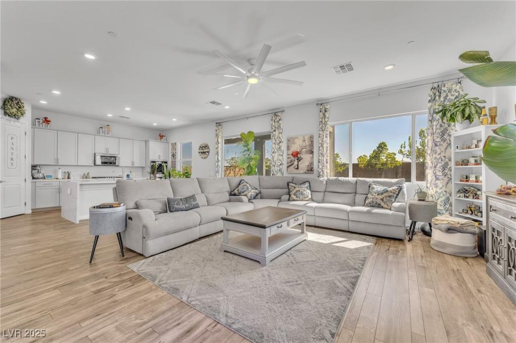 MLS #2719464 image #0