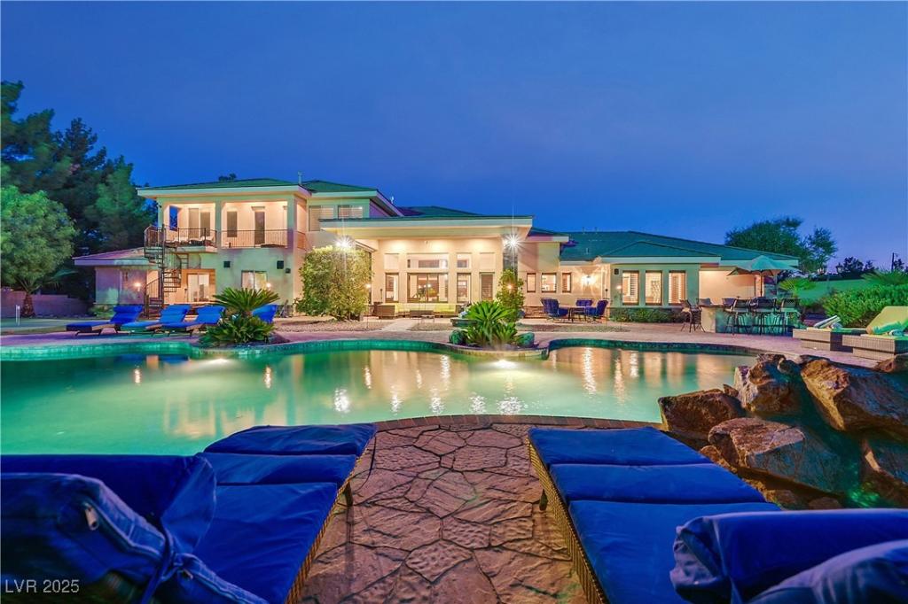 MLS #2719638 image #0