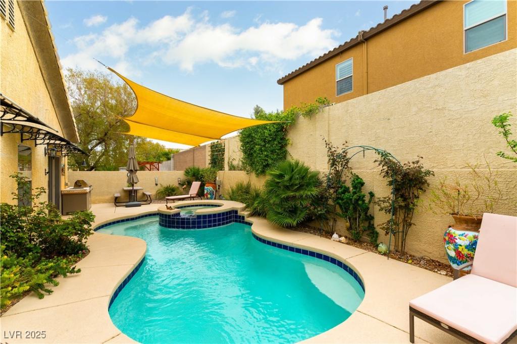 MLS #2719723 image #0