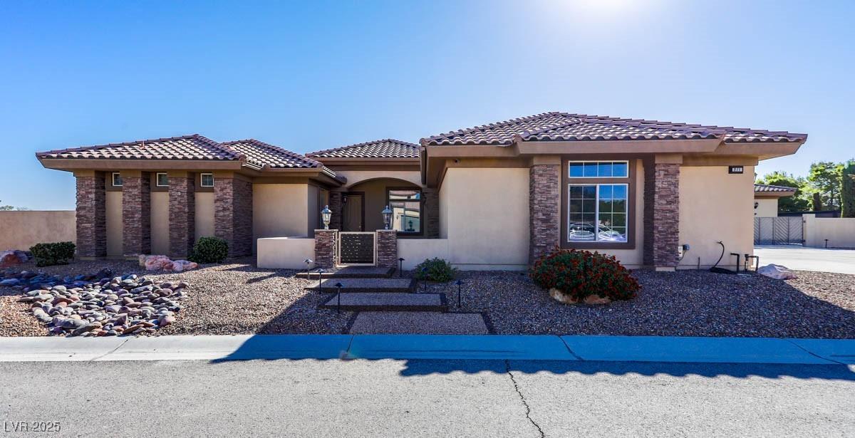 MLS #2720070 image #0