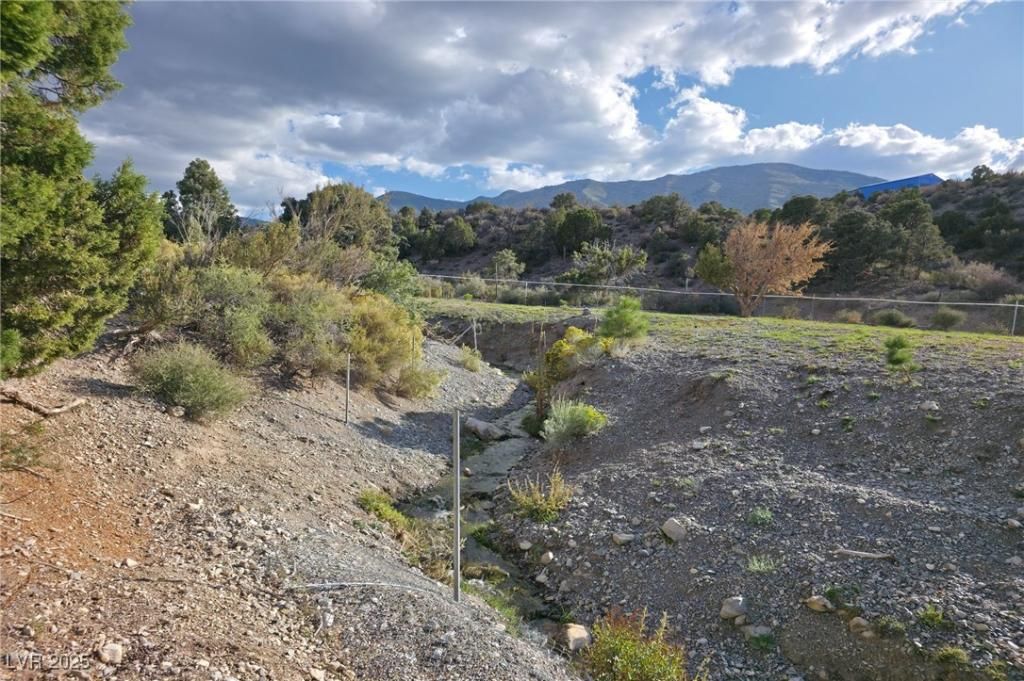 MLS #2720125 image #0