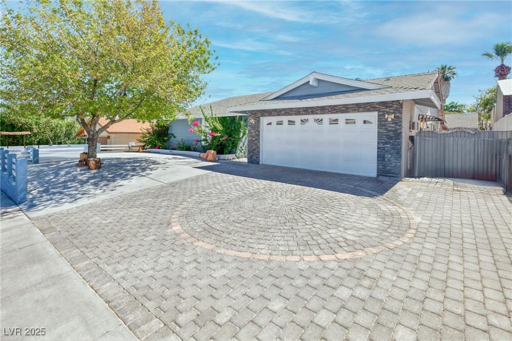 MLS #2720131 image #0